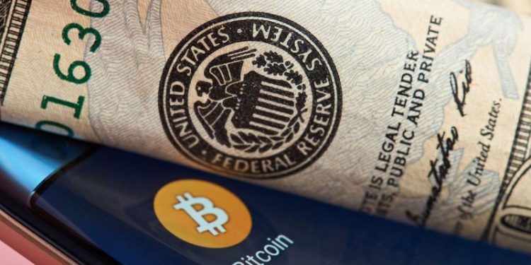 Crypto Market Update: Bitcoin ETF Inflows Hit US$2.3 Billion as Traders Bet on Fed Easing